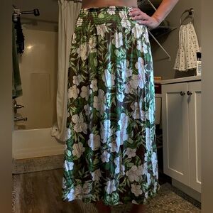 J. Jill Green and White Pleated A-Line Midi Skirt